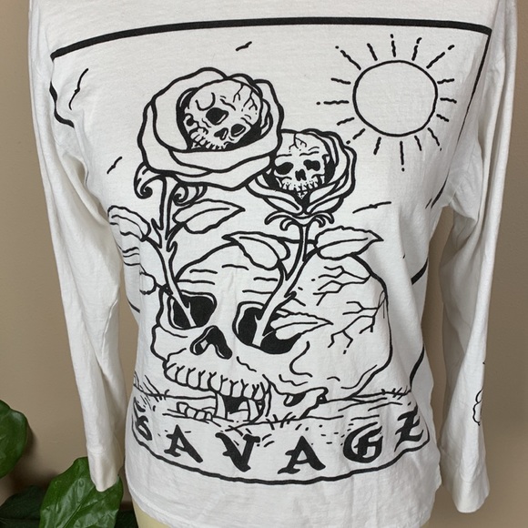 Eighty Eight Savage Skulls and Roses Long Sleeve white Tee - Size Small - Picture 5 of 7